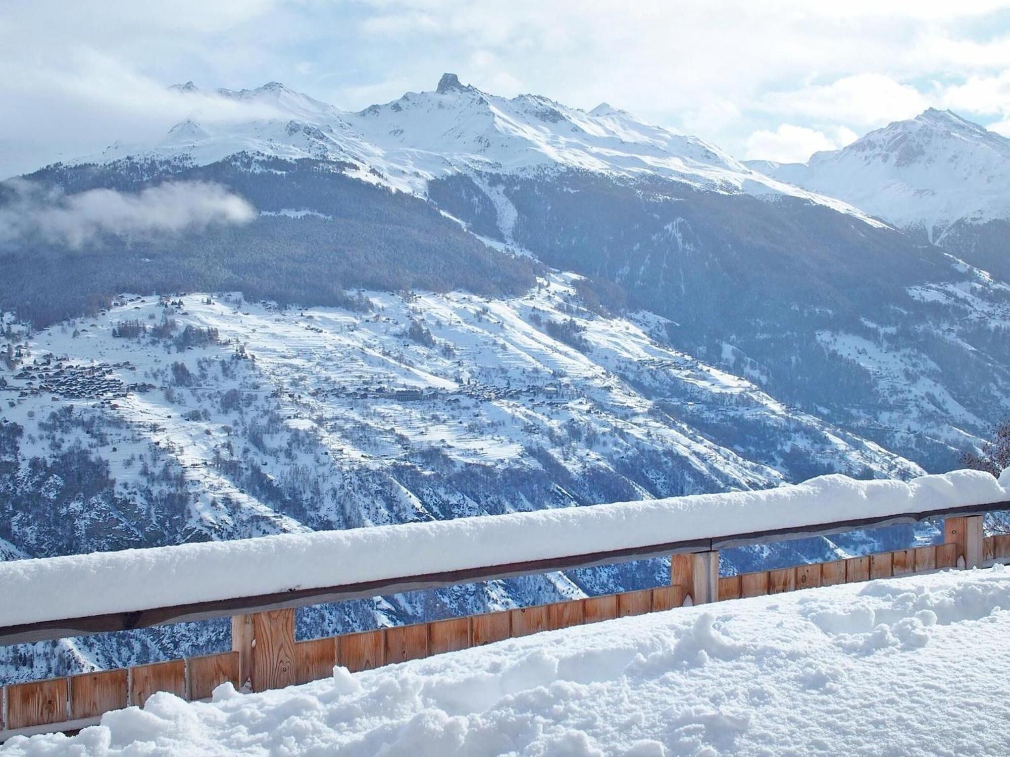 Mountain-View Chalet In Heremence With Terrace 외부 사진